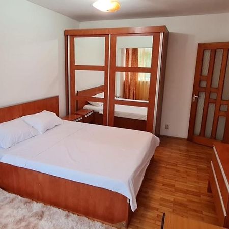 Apartament Florina Διαμέρισμα Κονστάντζα Εξωτερικό φωτογραφία